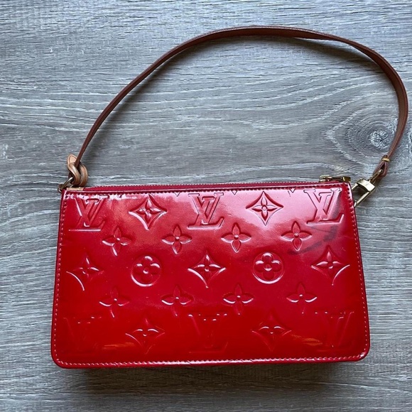 Louis Vuitton Vernis Bag